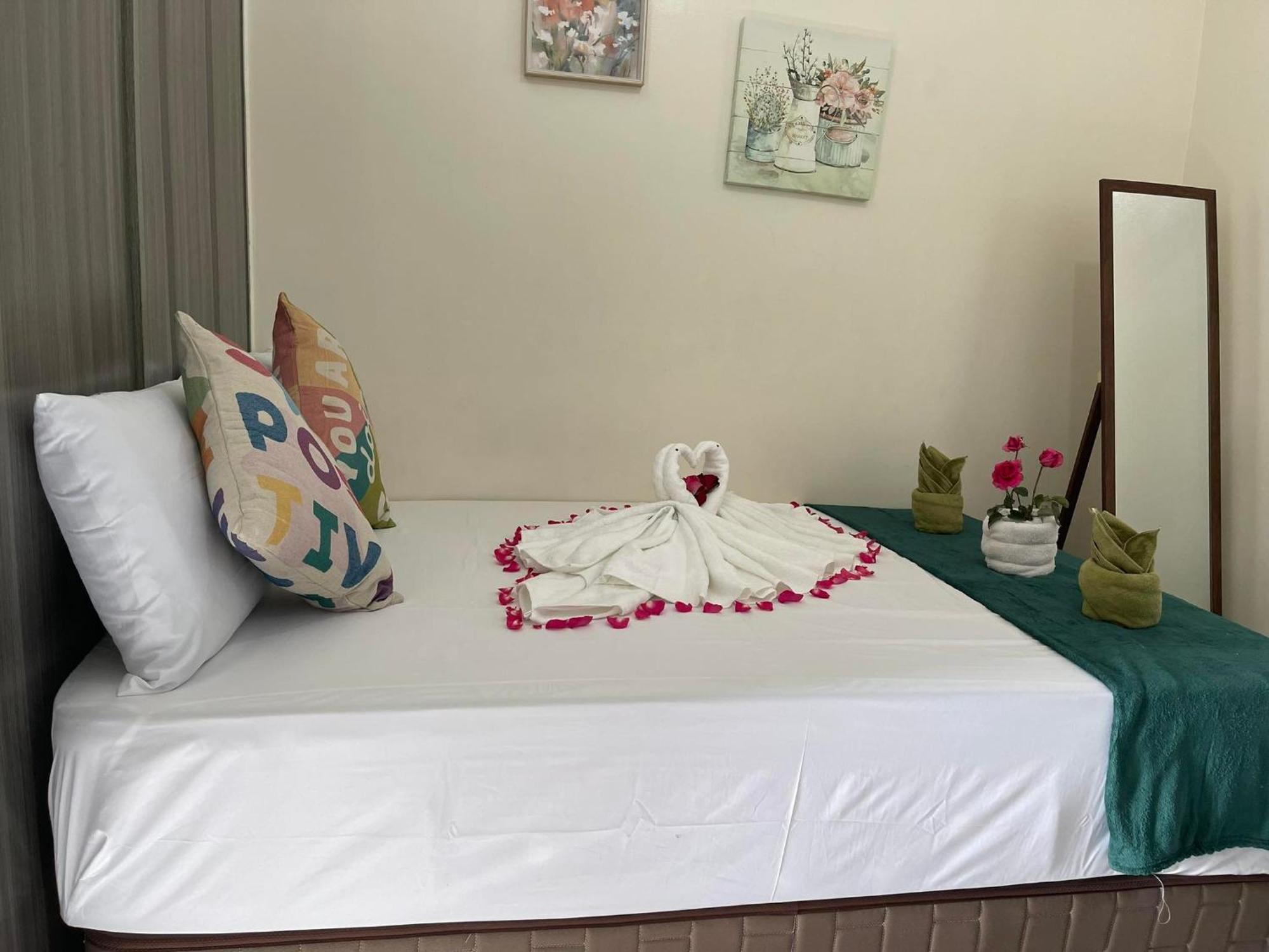 Chung cư studio 16 m² có 1 phòng tắm riêng ở Malate Manila Ngoại thất bức ảnh